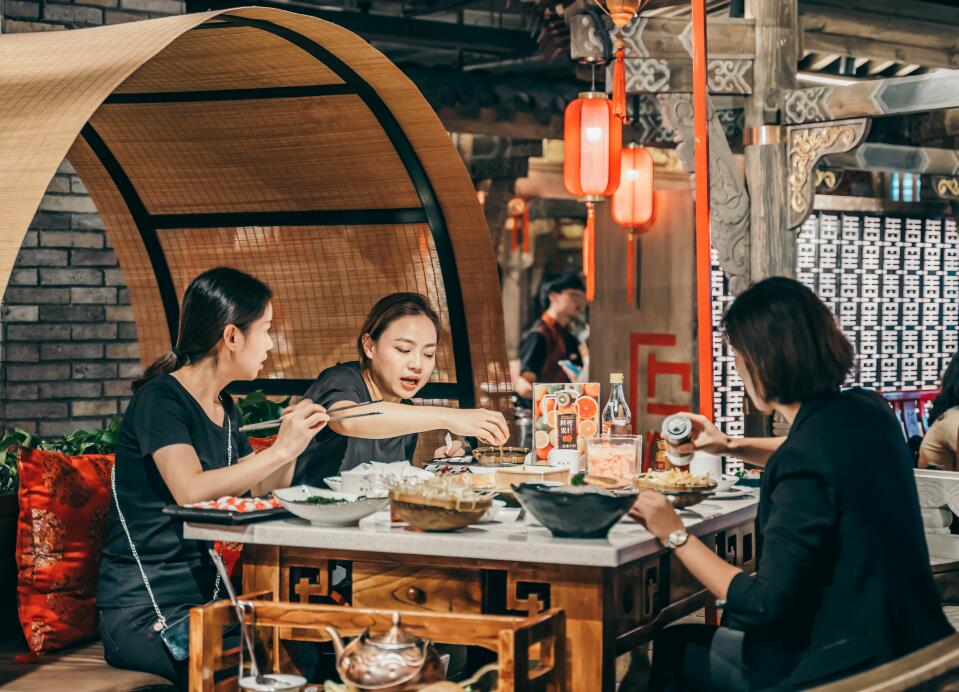 四川火鍋深受歡迎，除了味道外還與這點(diǎn)有關(guān)！
